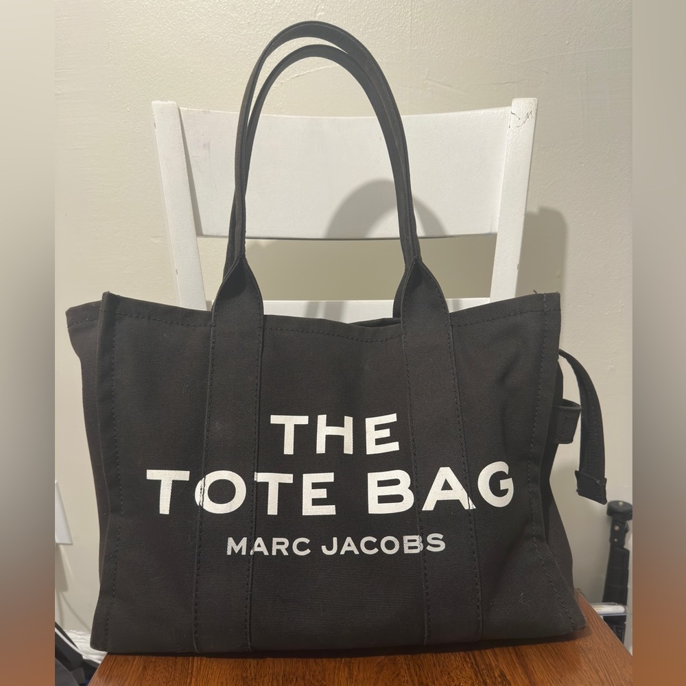 Marc jacobs tote bag